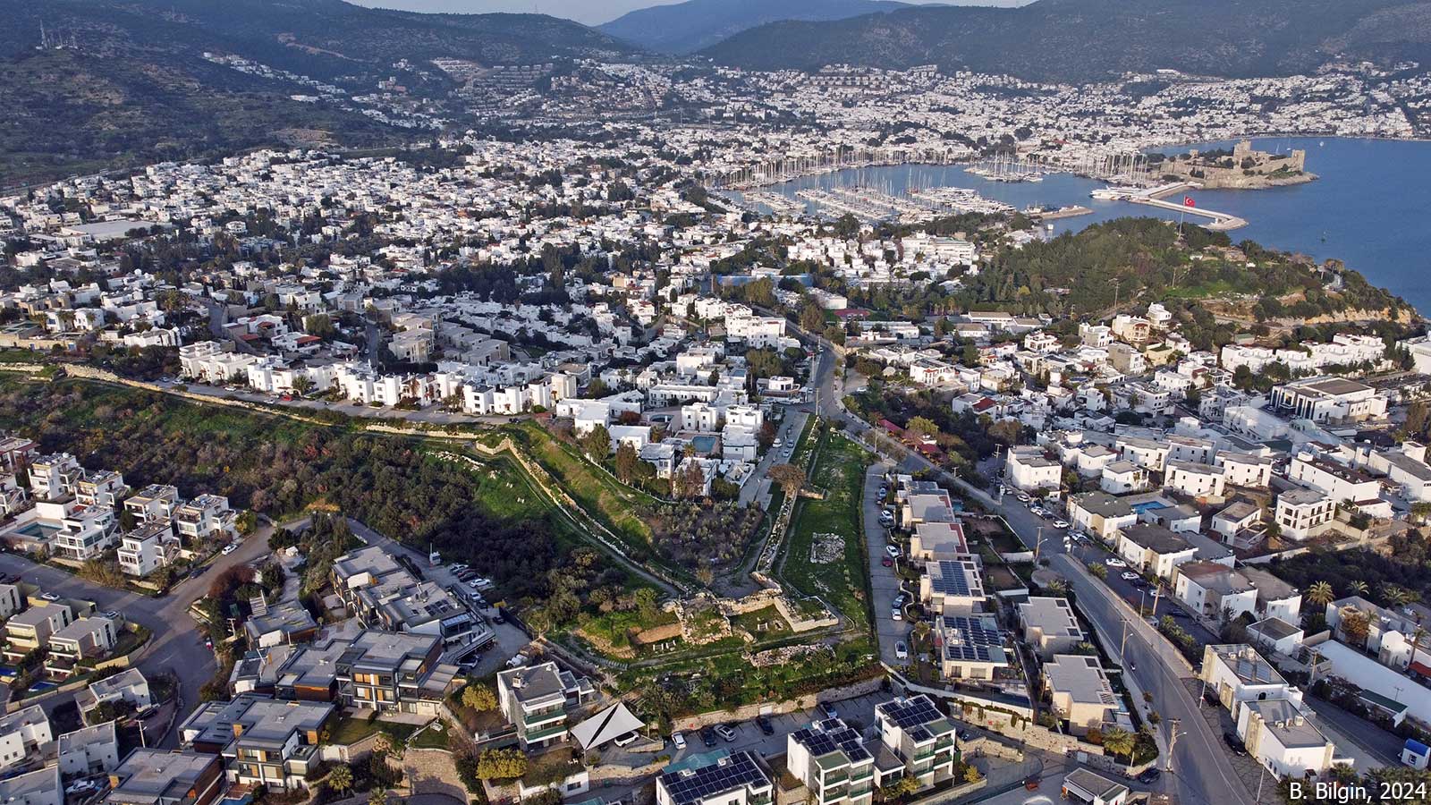 Halikarnassos Şehir Surları