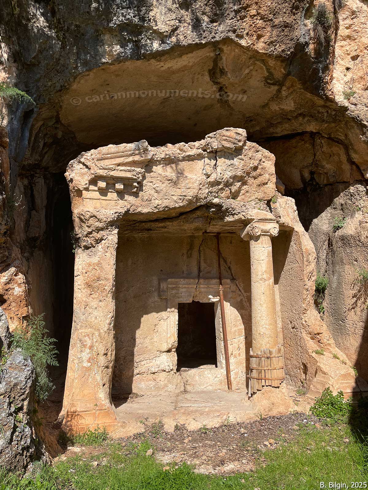 Idyma İnişdibi Rock-cut Tombs