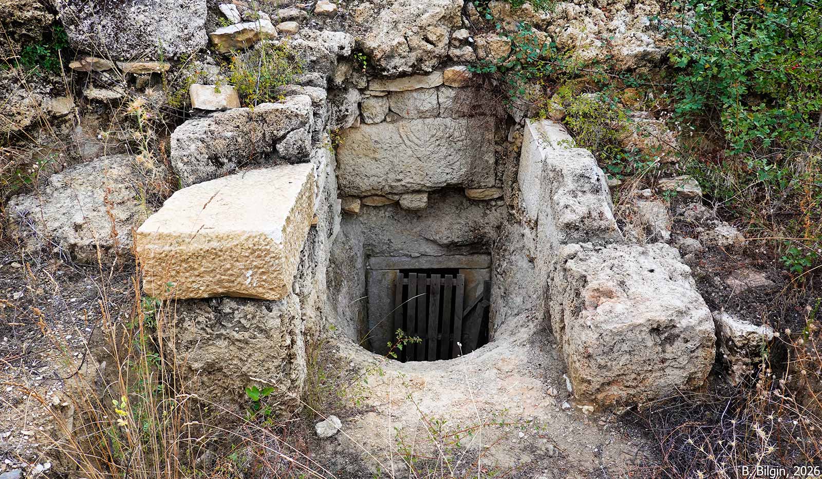 Hyllarima mezar